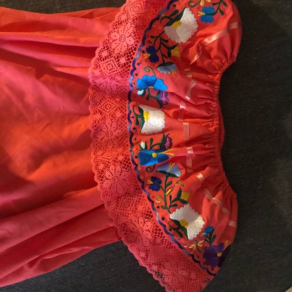 Off the shoulder shirt!!!! - Picture 2 of 2